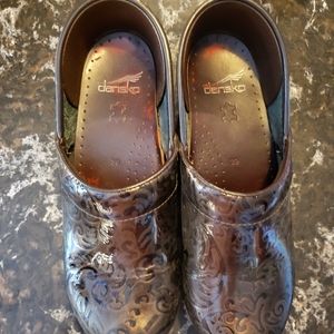 Brown paisley Dansko clog